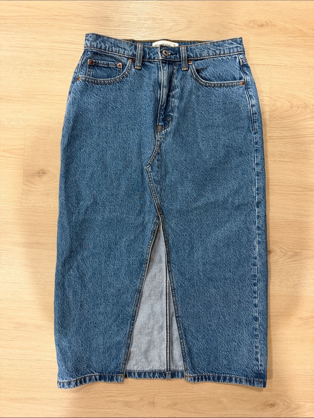 Abercrombie and Fitch 27 Highrise Classic Blue Denim Midi Skirt with Front Slit